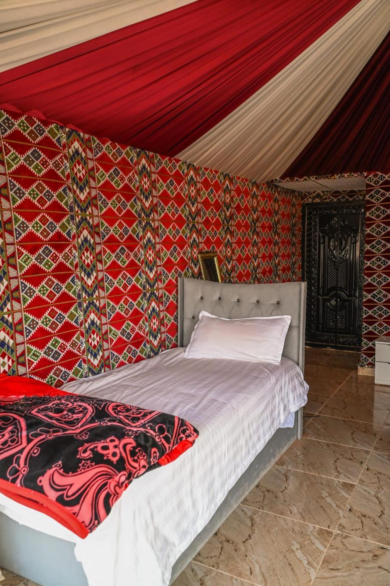 Joy To Wadi Rum Exterior foto